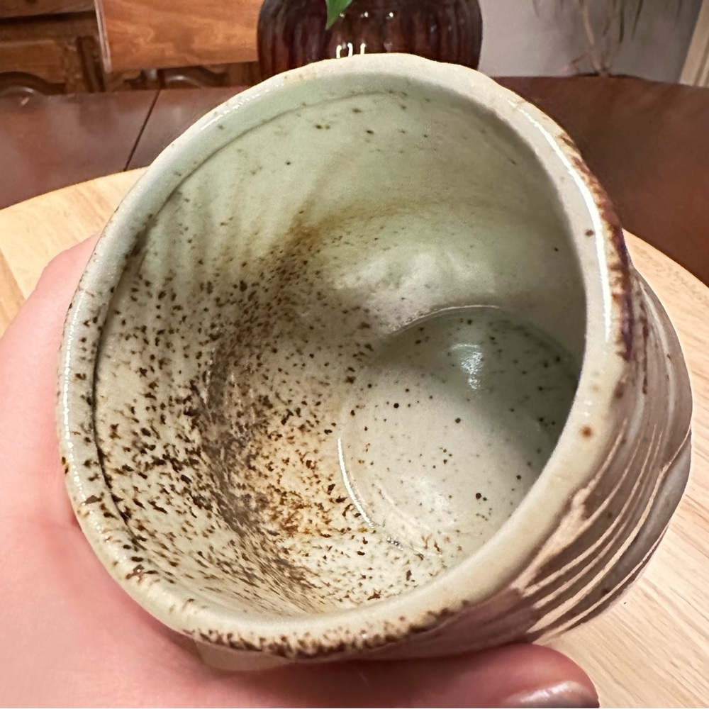 Upcycled Anthropologie Snowfall Candle Vessel - Neutral Ceramic Pen Cup - Picture 6 of 11